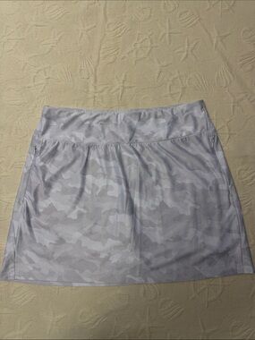 Reebok camo skort L (RBX)